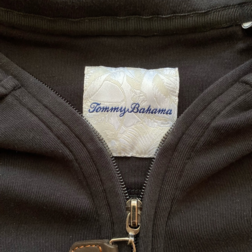 Tommy Bahama long sleeve pullover